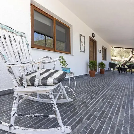 Villa Enchanting House With Impressive Interior Design Surrounded By Nature In Bodrum *